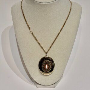 Vintage Gold Filled Carved Cameo Ornate Filigree Locket Pendant Necklace